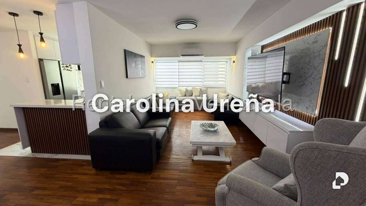 Apartamento en Santa Fe Norte, Caracas – 2