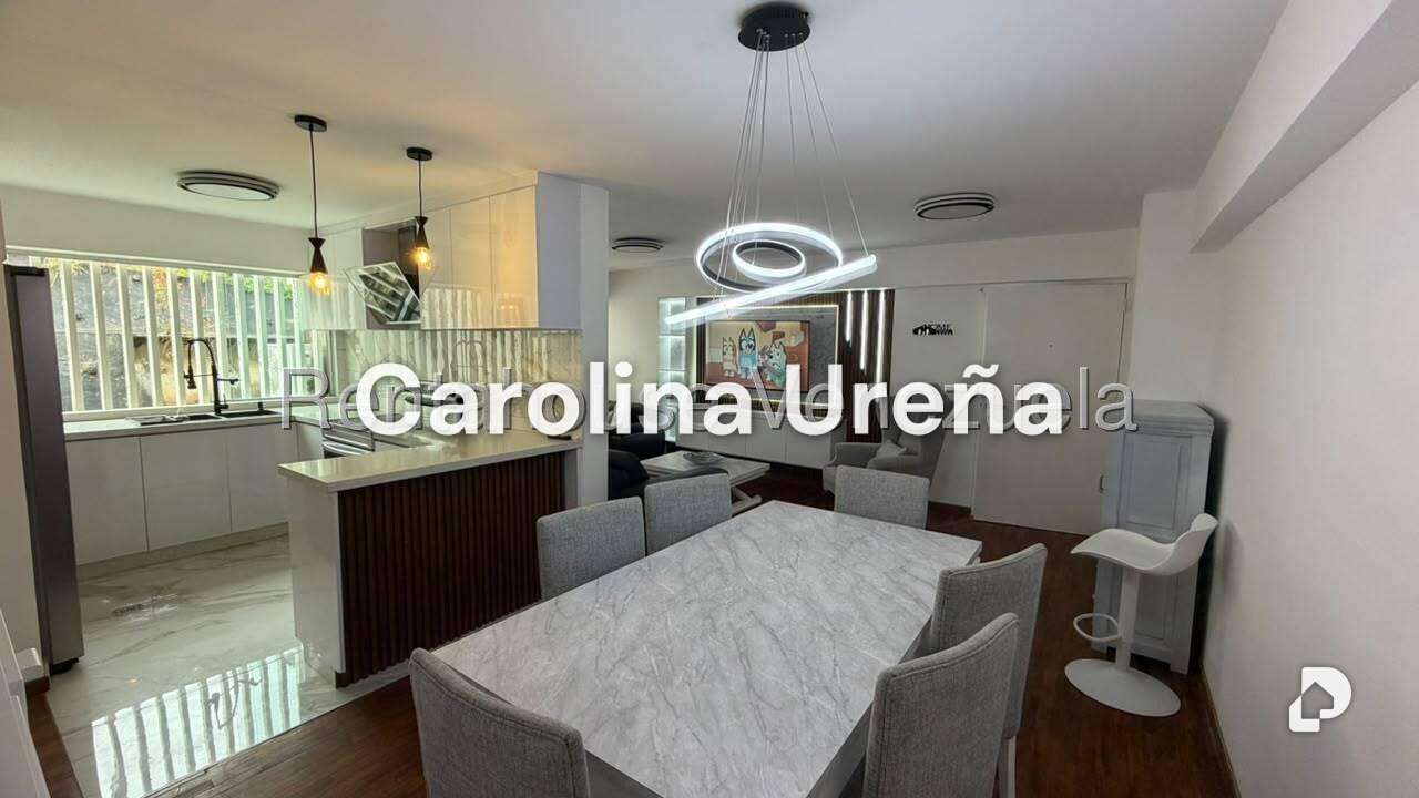 Apartamento en Santa Fe Norte, Caracas – 10