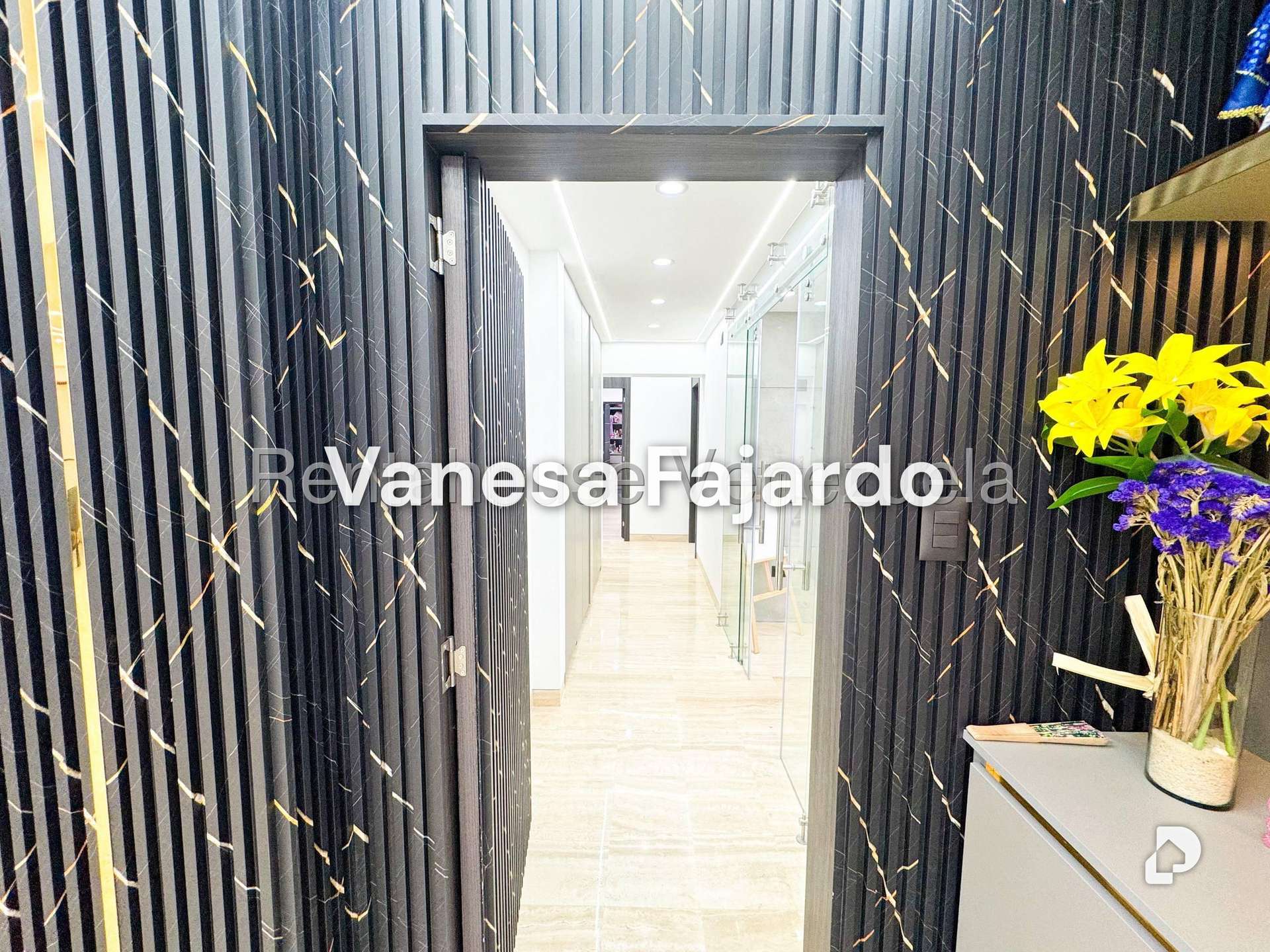 Apartamento en Las Mercedes, Caracas – 15