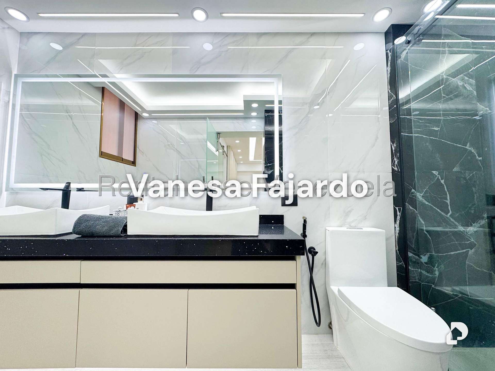 Apartamento en Las Mercedes, Caracas – 26