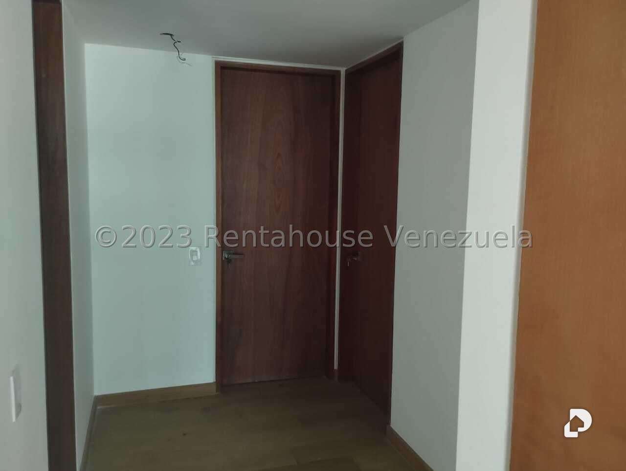 Apartamento en Lomas de Las Mercedes, Caracas – 25
