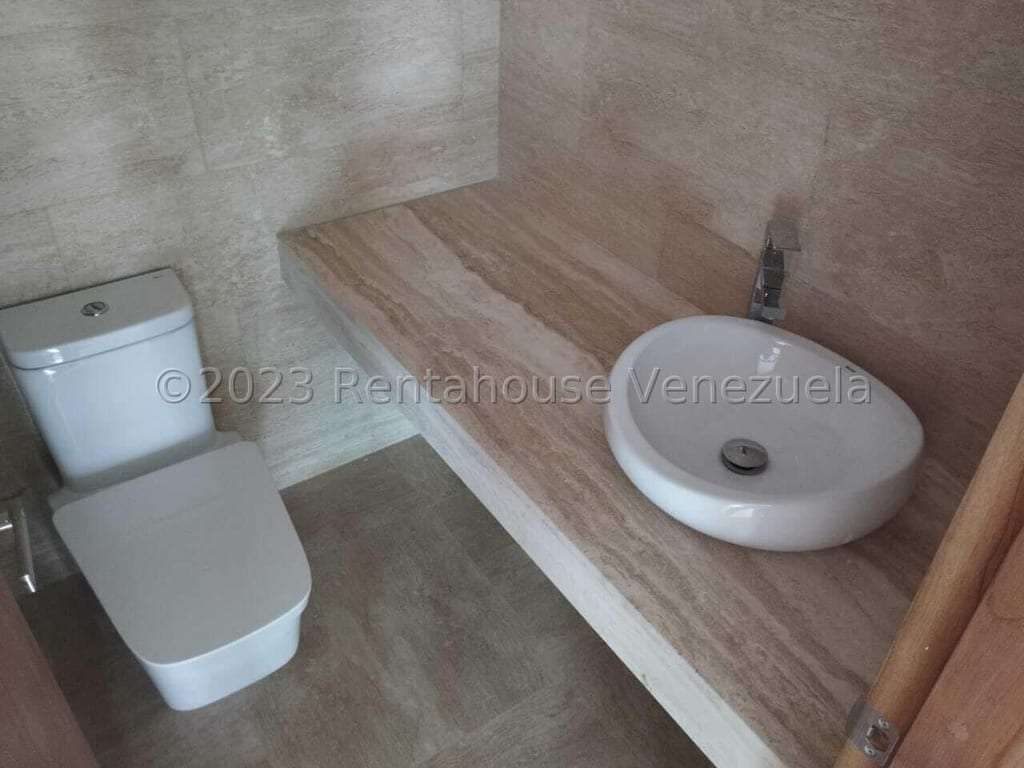 Apartamento en Lomas de Las Mercedes, Caracas