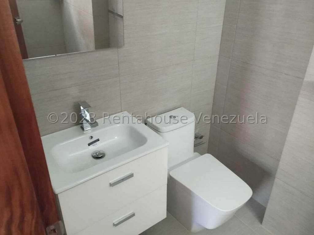 Apartamento en Lomas de Las Mercedes, Caracas