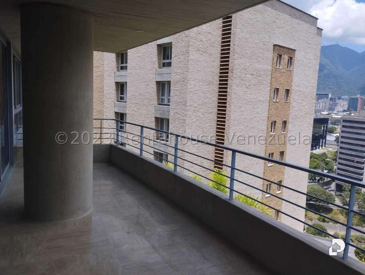 Apartamento en Lomas de Las Mercedes, Caracas – 11