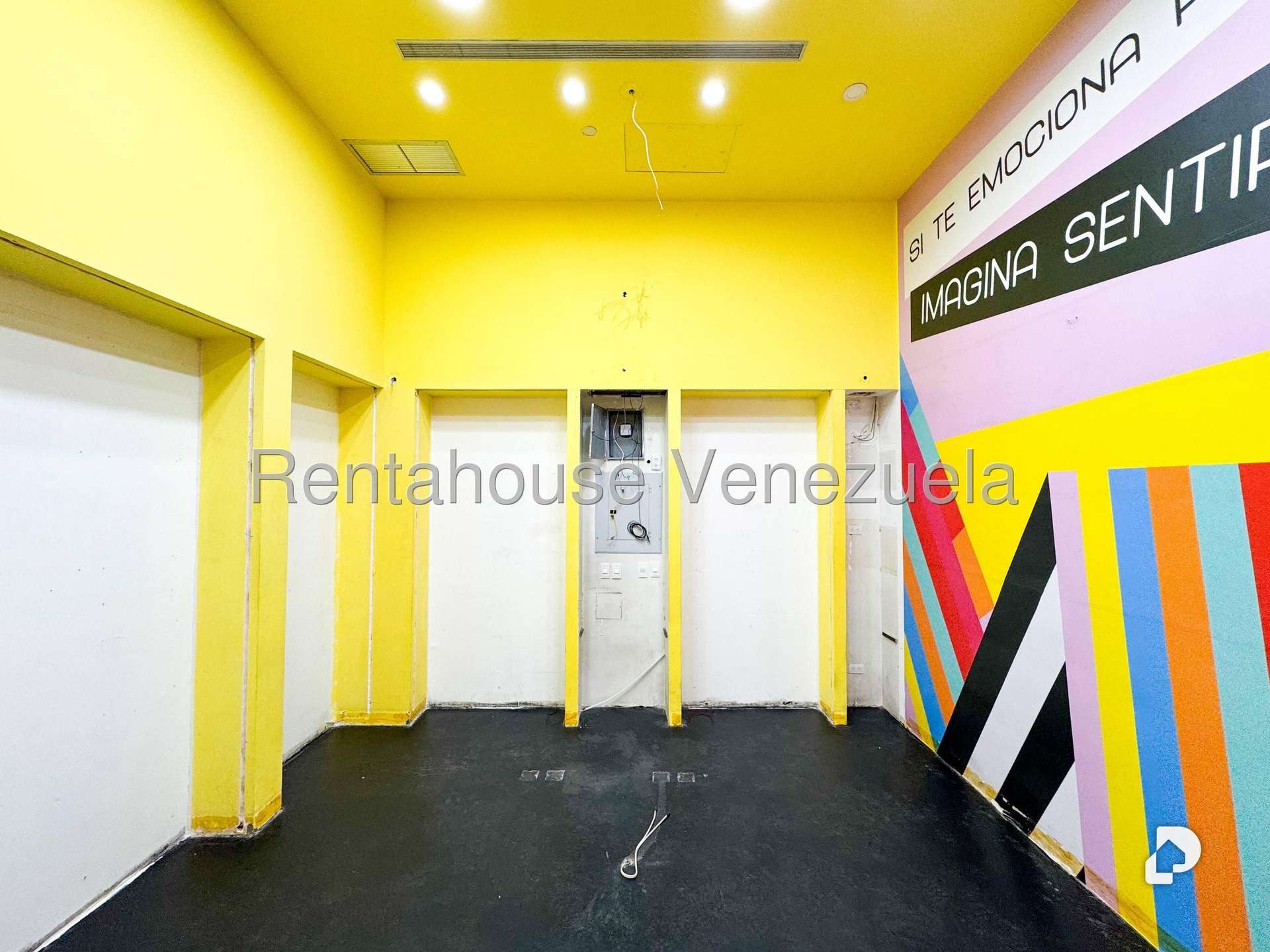 Local comercial en Parroquia La Candelaria, Caracas – 9