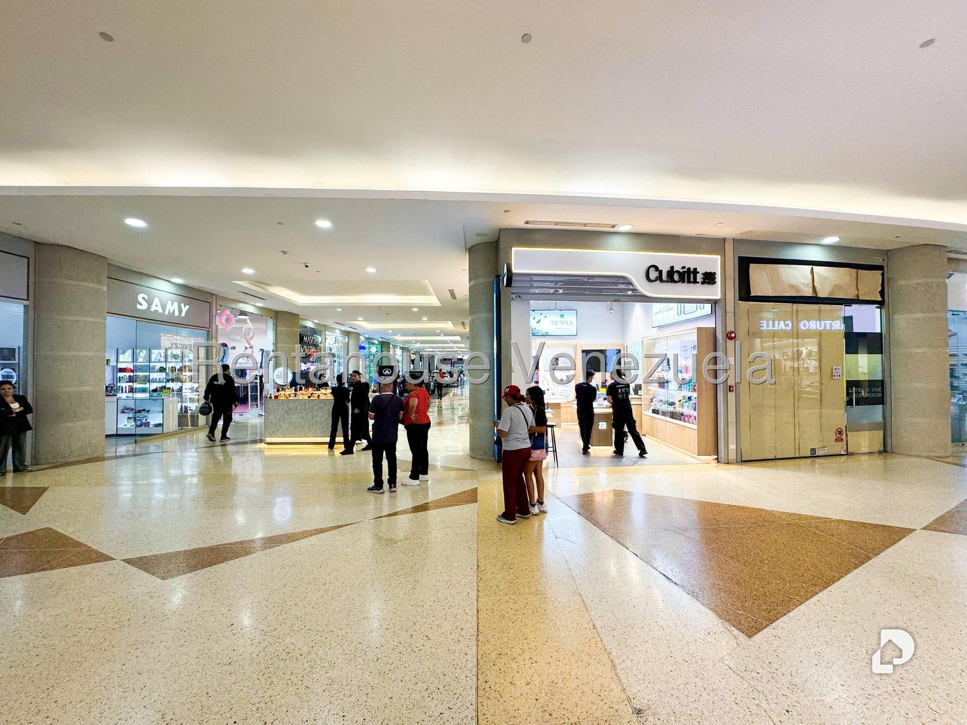 Local comercial en Parroquia La Candelaria, Caracas – 2