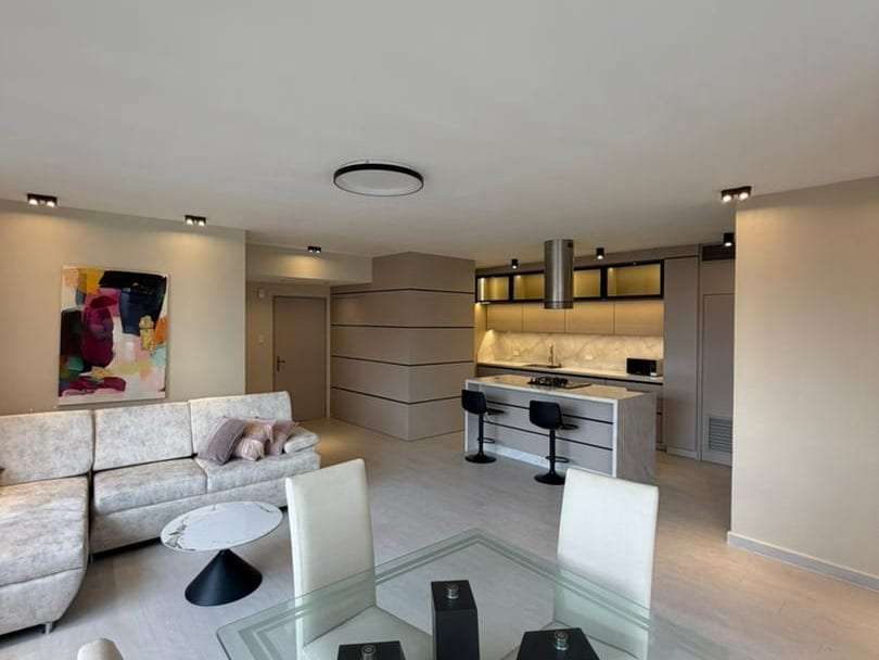 Apartamento en Las Chimeneas, Valencia - 1