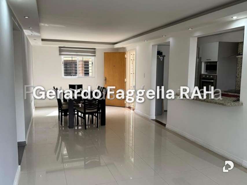 Apartamento en Colinas de La Tahona, Caracas – 12