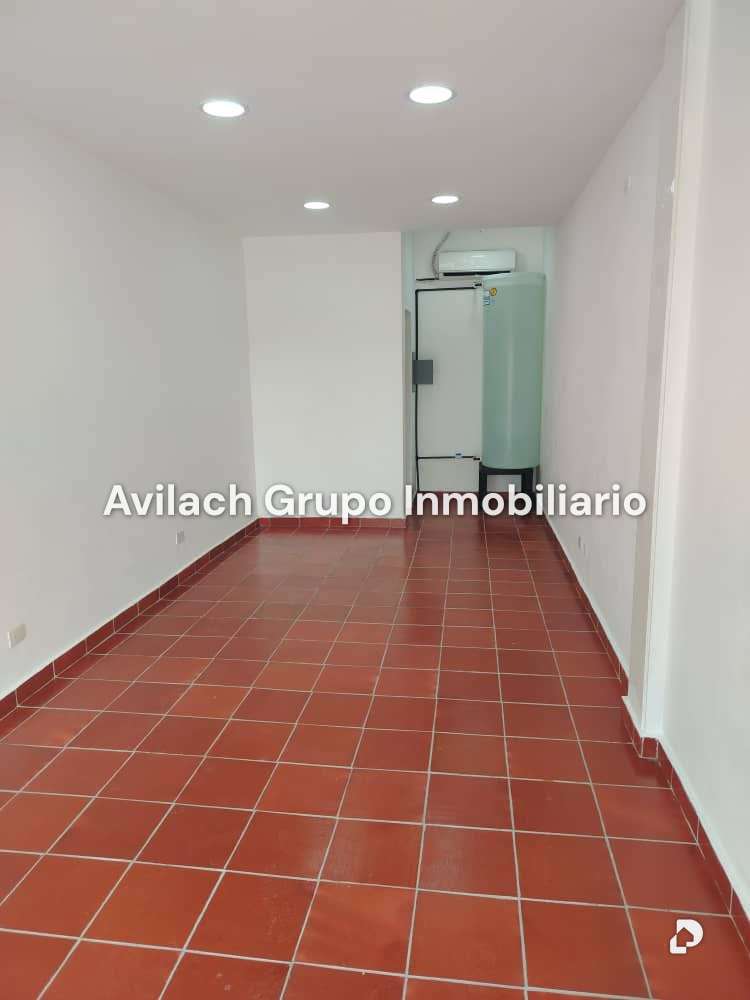 Local comercial en Paraparal, Valencia – 3