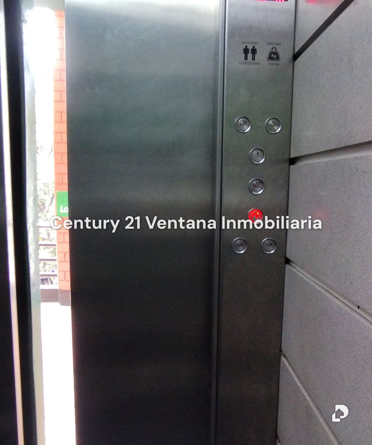 Commercial space in Catedral, Caracas – 15