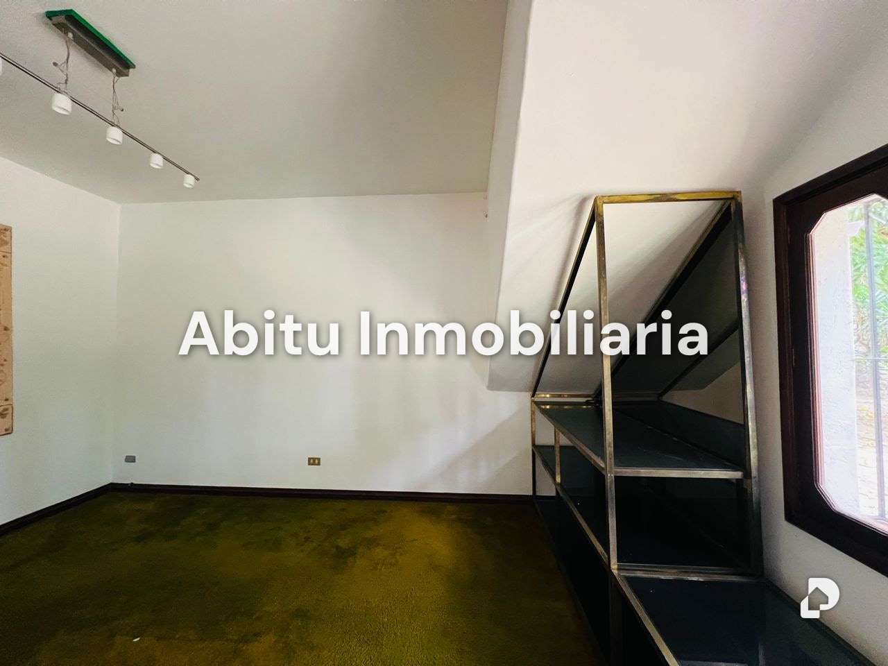 Casa en Country Club, Caracas – 28