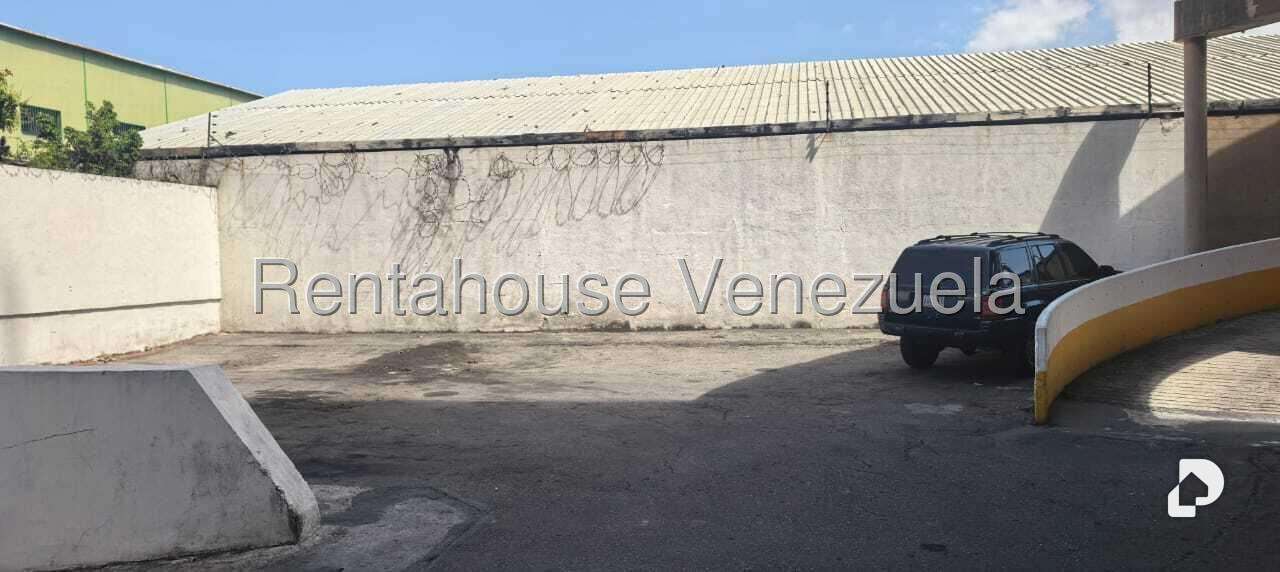 Local comercial en Catia, Caracas – 21