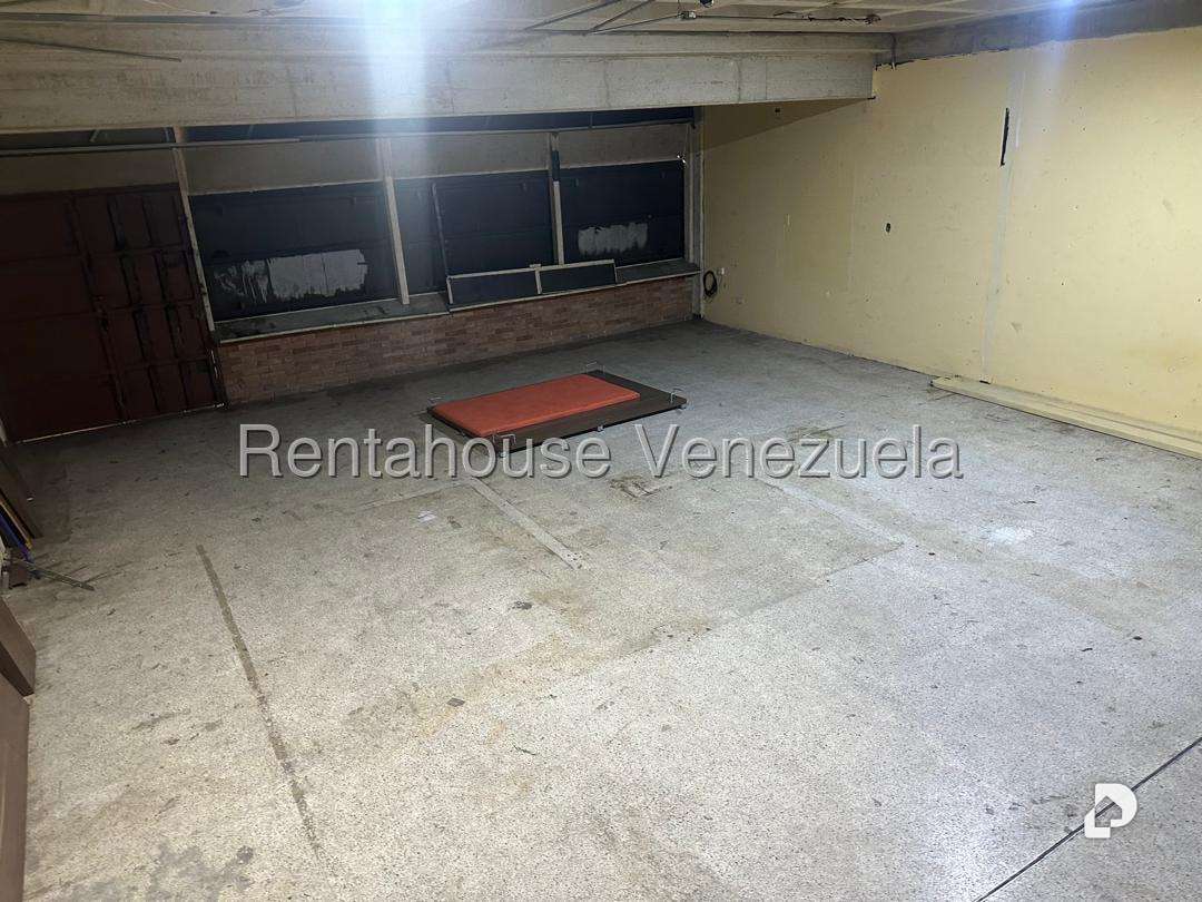 Local comercial en Catia, Caracas – 17