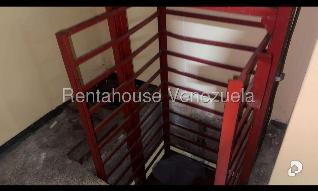 Local comercial en Catia, Caracas – 20