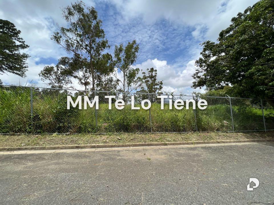 Terreno en Cerro Verde, Caracas – 1