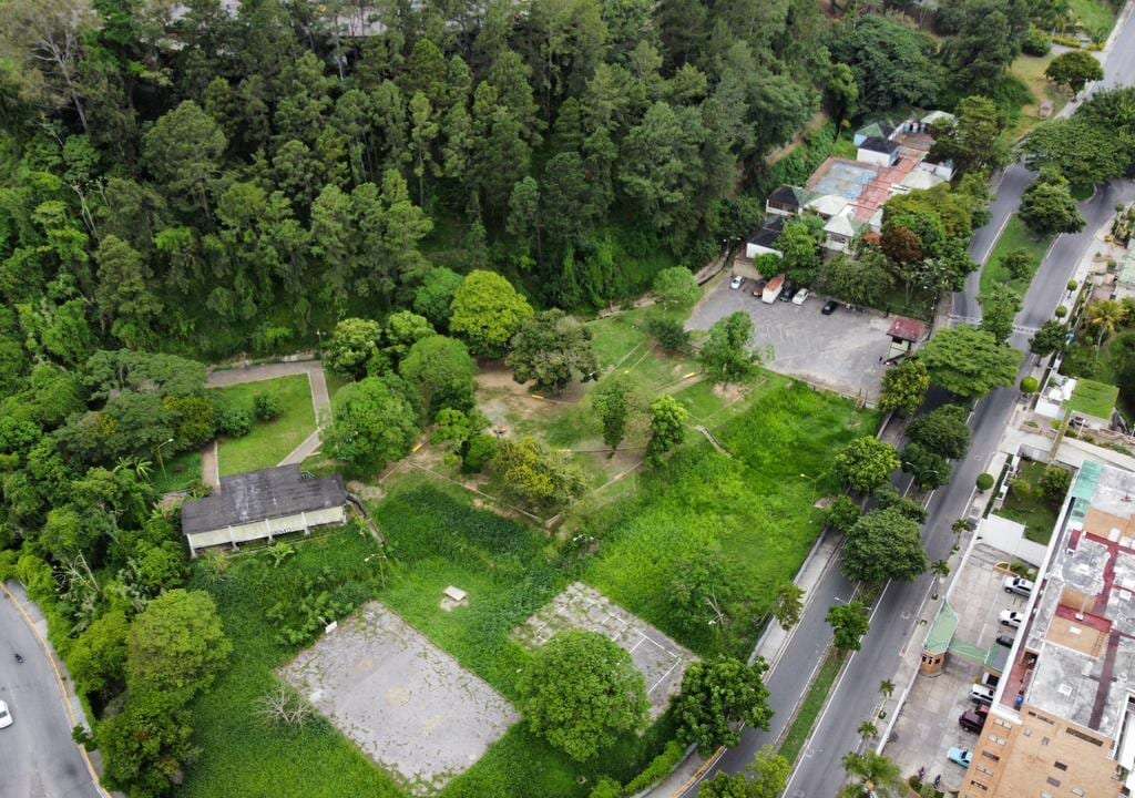 Terreno en Los Samanes, Caracas - 1