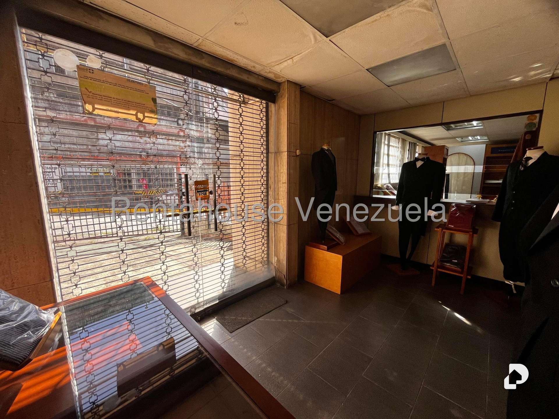 Local comercial en El Llanito, Caracas – 15