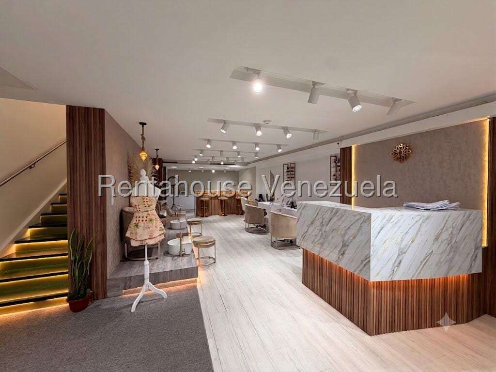 Local comercial en Las Mercedes, Caracas