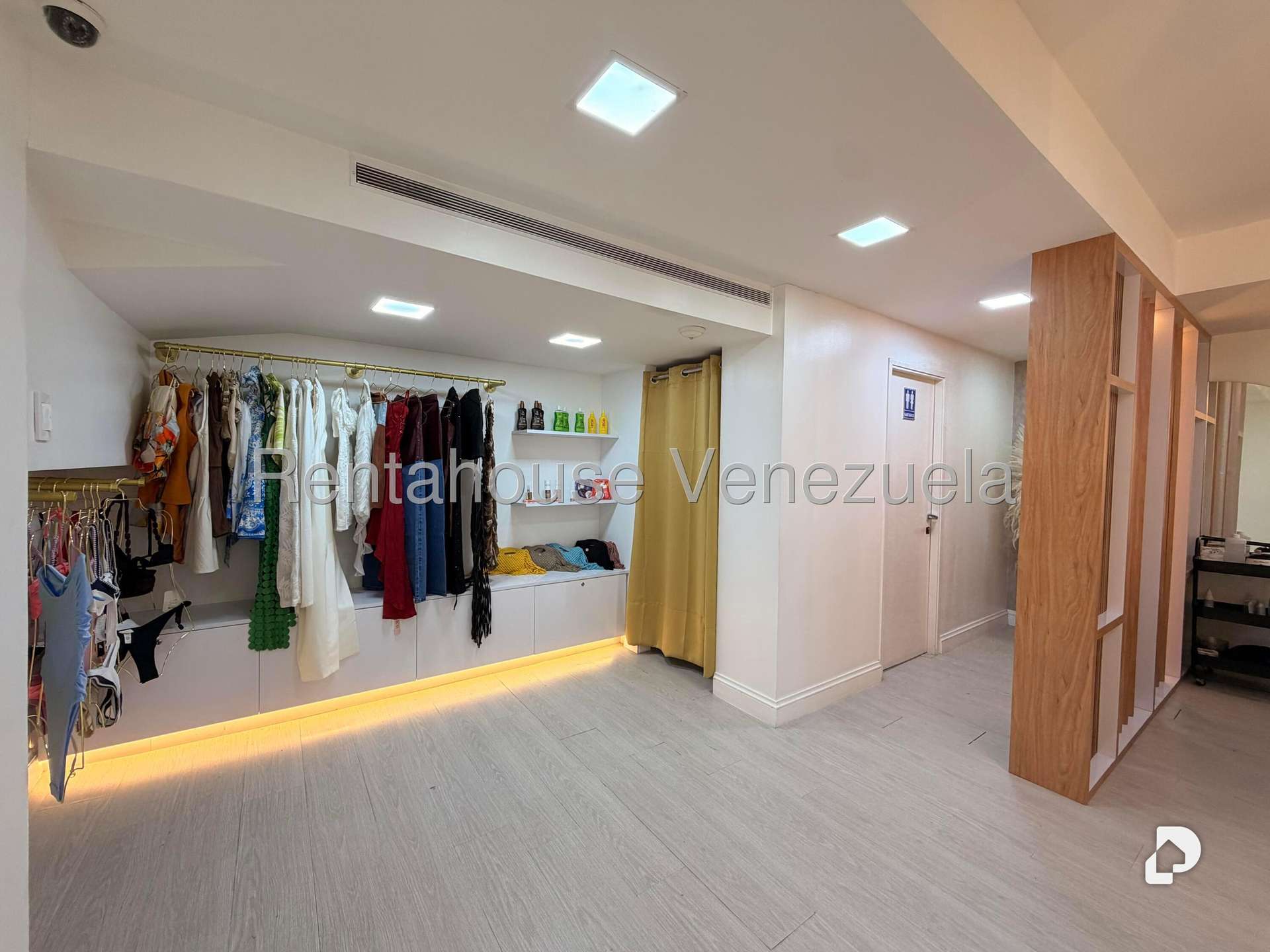 Local comercial en Las Mercedes, Caracas – 15