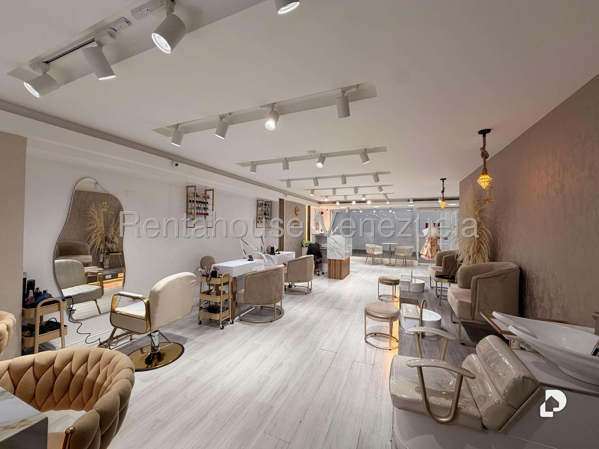 Local comercial en Las Mercedes, Caracas – 9