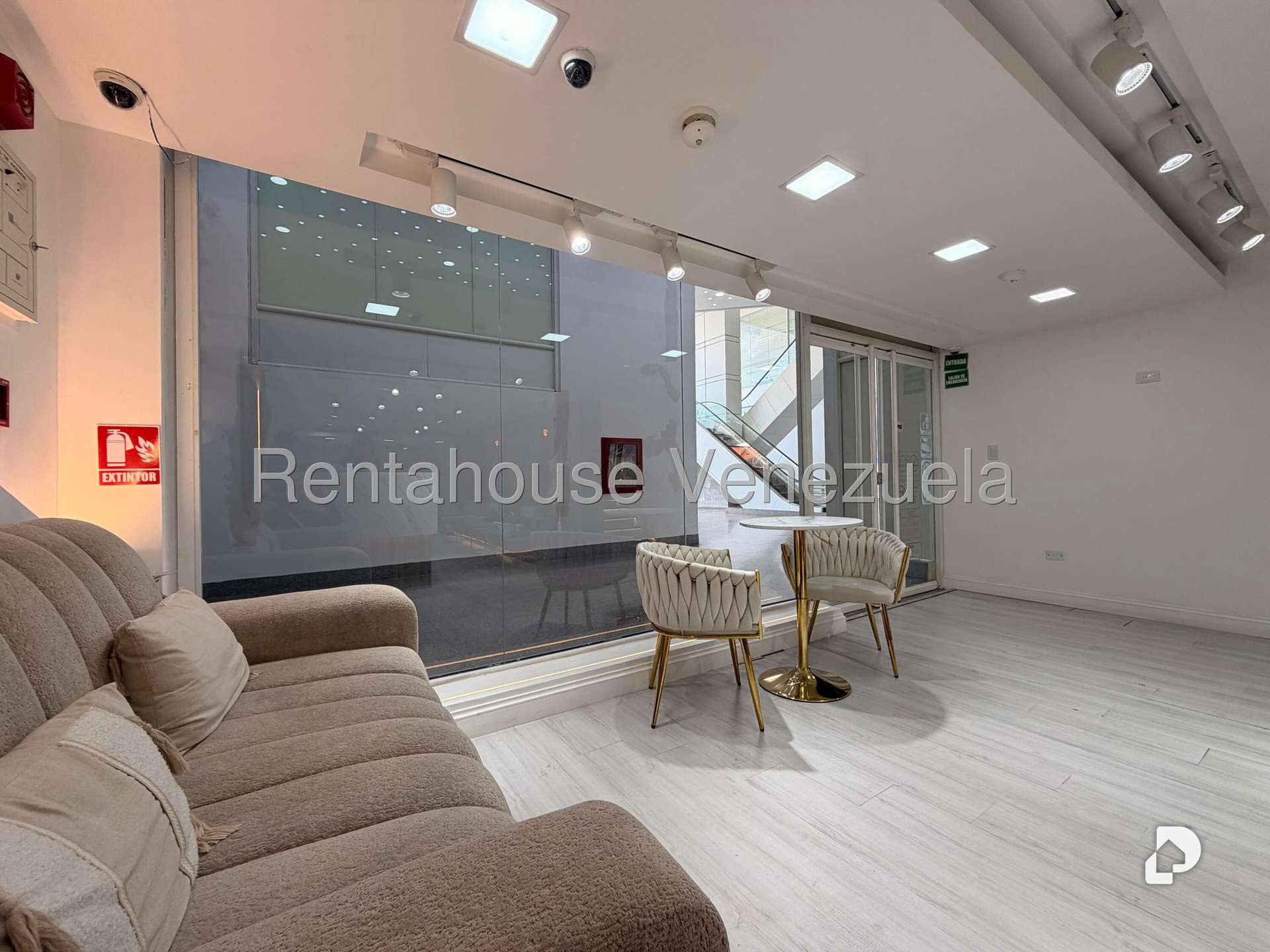 Local comercial en Las Mercedes, Caracas – 11