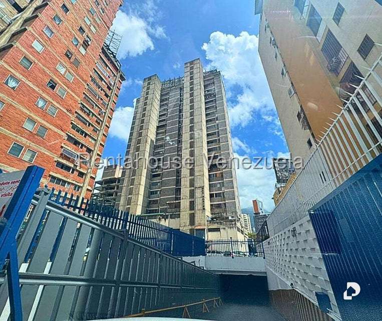 Apartamento en Colinas de Bello Monte, Caracas – 1