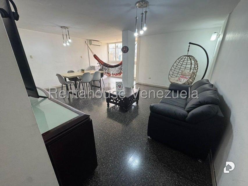 Apartamento en Colinas de Bello Monte, Caracas – 2
