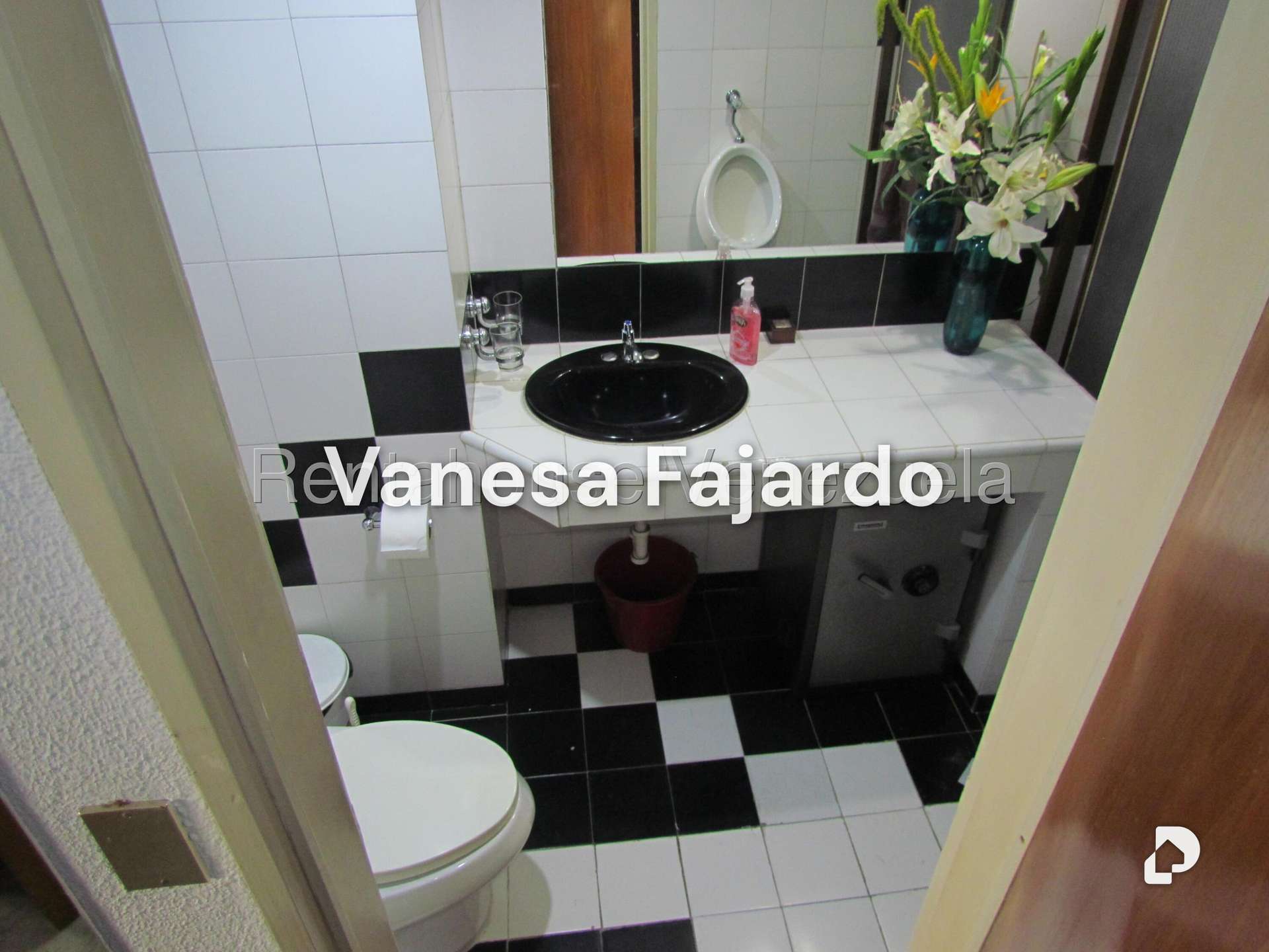 Local comercial en Los Dos Caminos, Caracas – 6