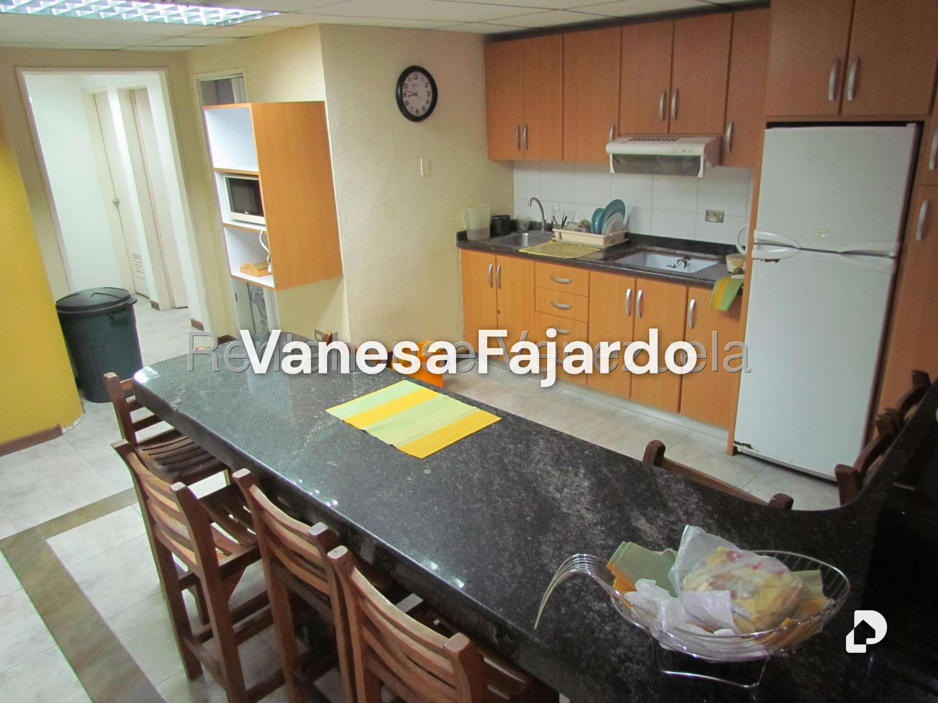 Local comercial en Los Dos Caminos, Caracas – 16