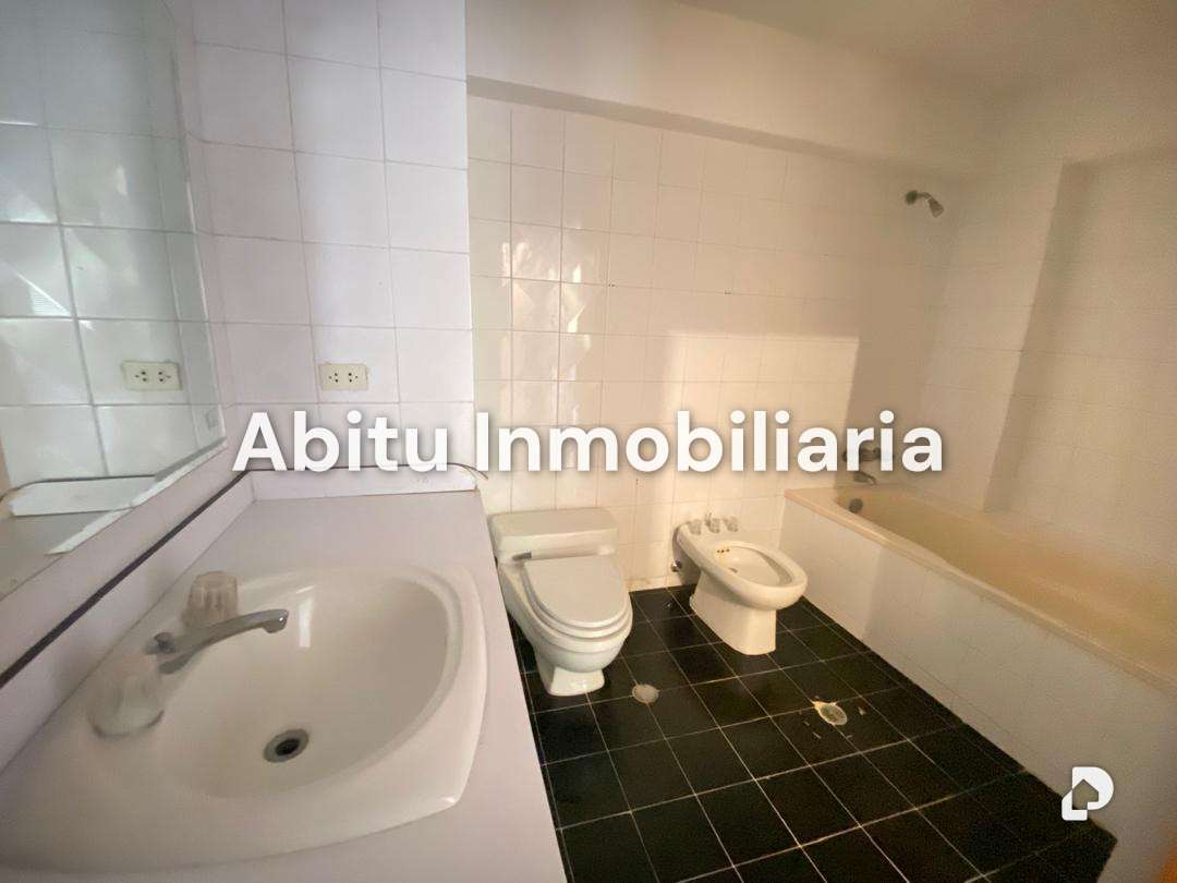 Apartamento en Terrazas del Ávila, Caracas – 12