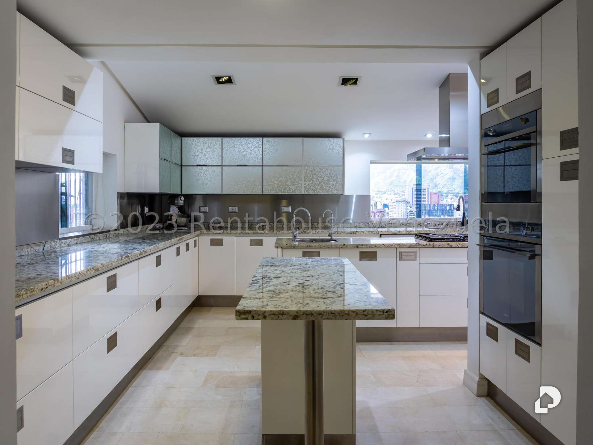 Casa en Colinas de Bello Monte, Caracas – 12