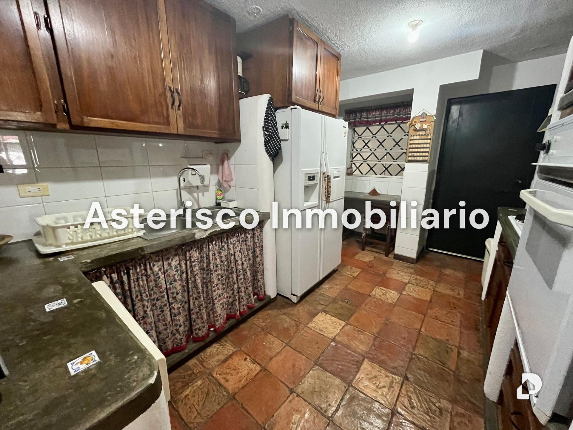 Casa en Santa Marta, Caracas – 4