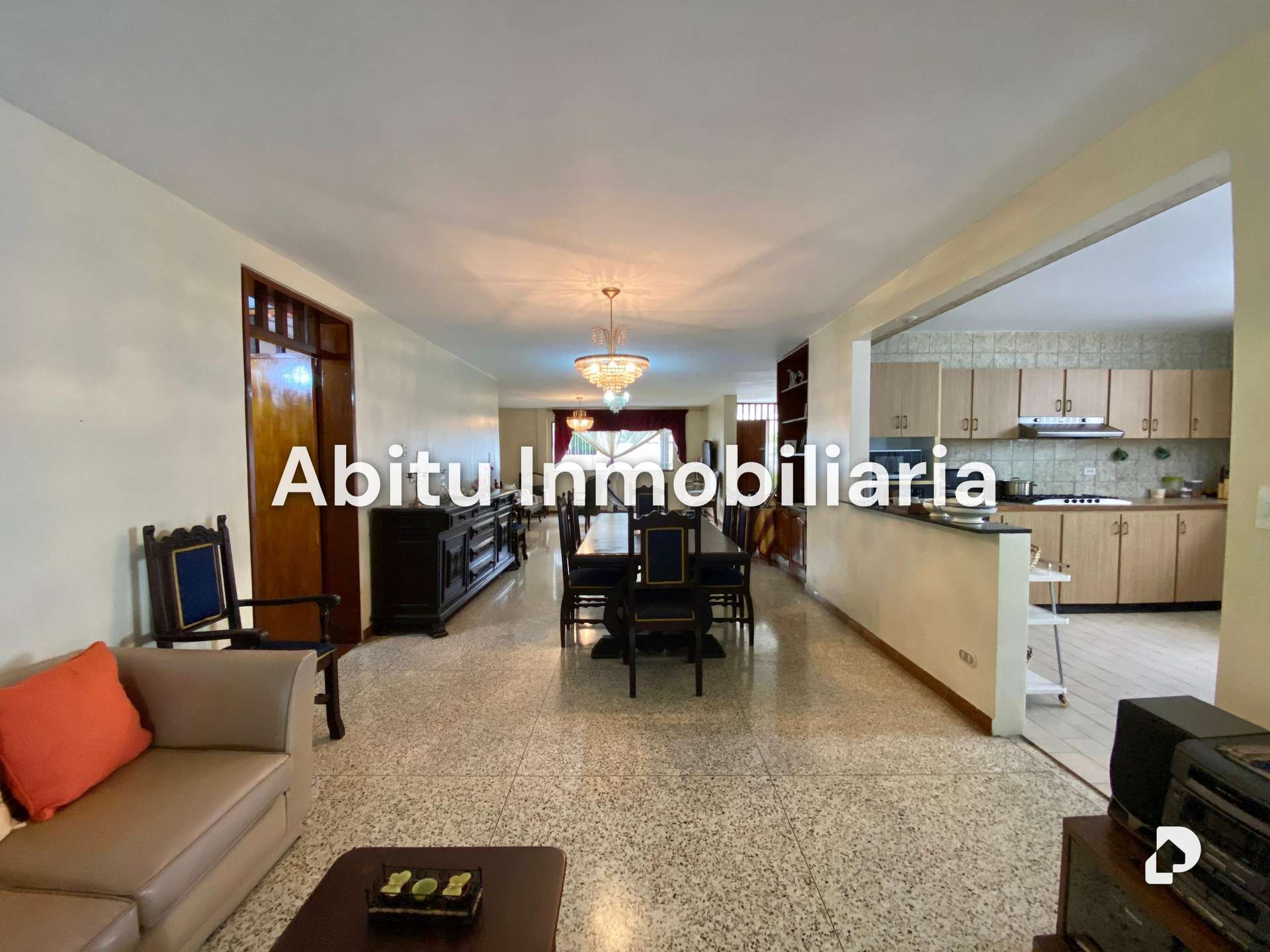 Casa en El Cafetal, Caracas – 6