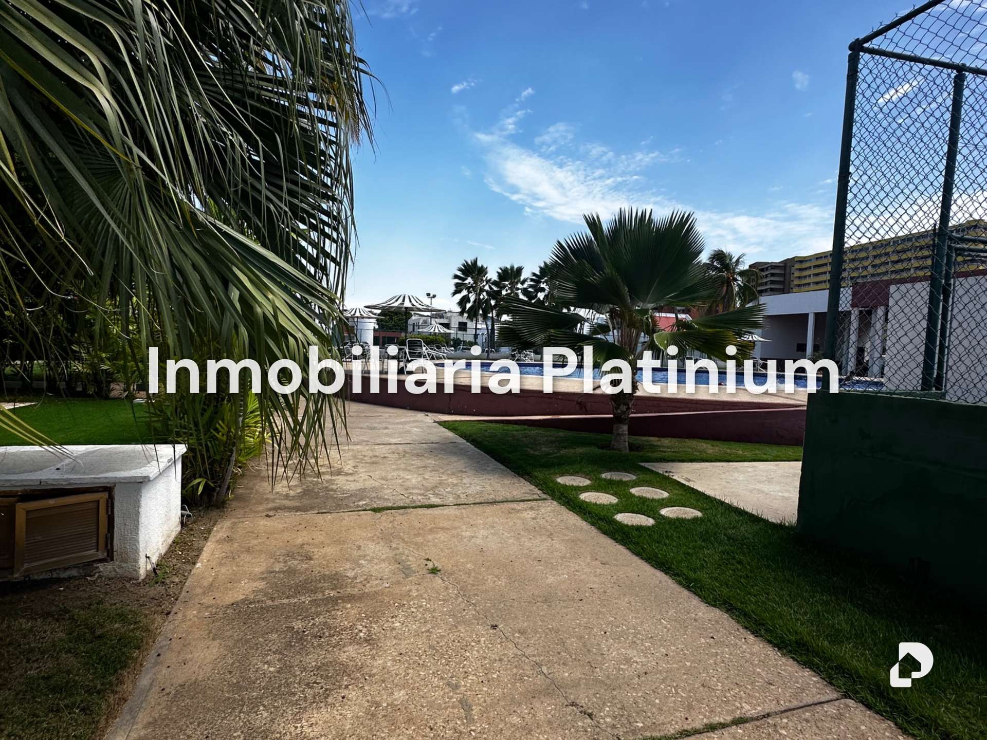 Casa en Complejo Turístico El Morro, Lechería – 13