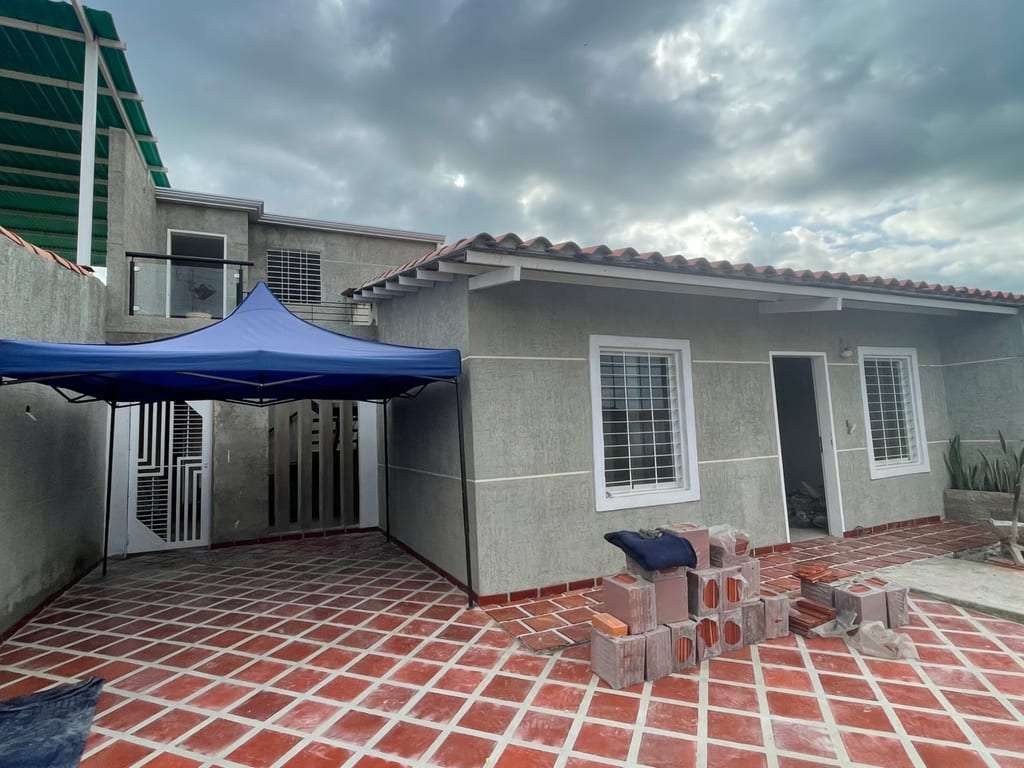 Casa en Ciudad Alianza, Guacara - 1