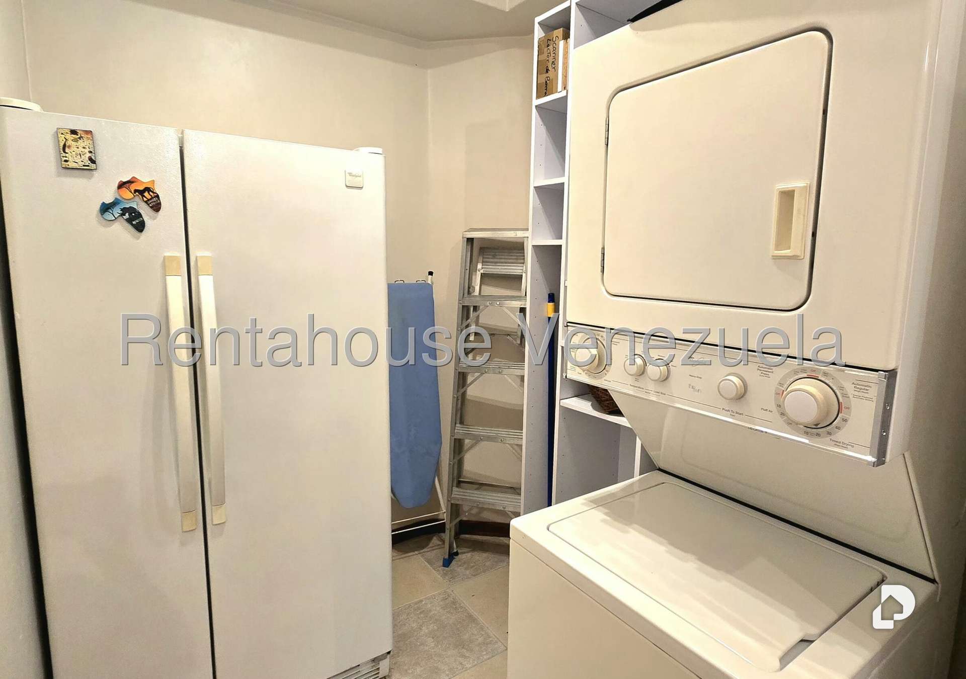 Apartamento en Campo Alegre, Caracas – 11