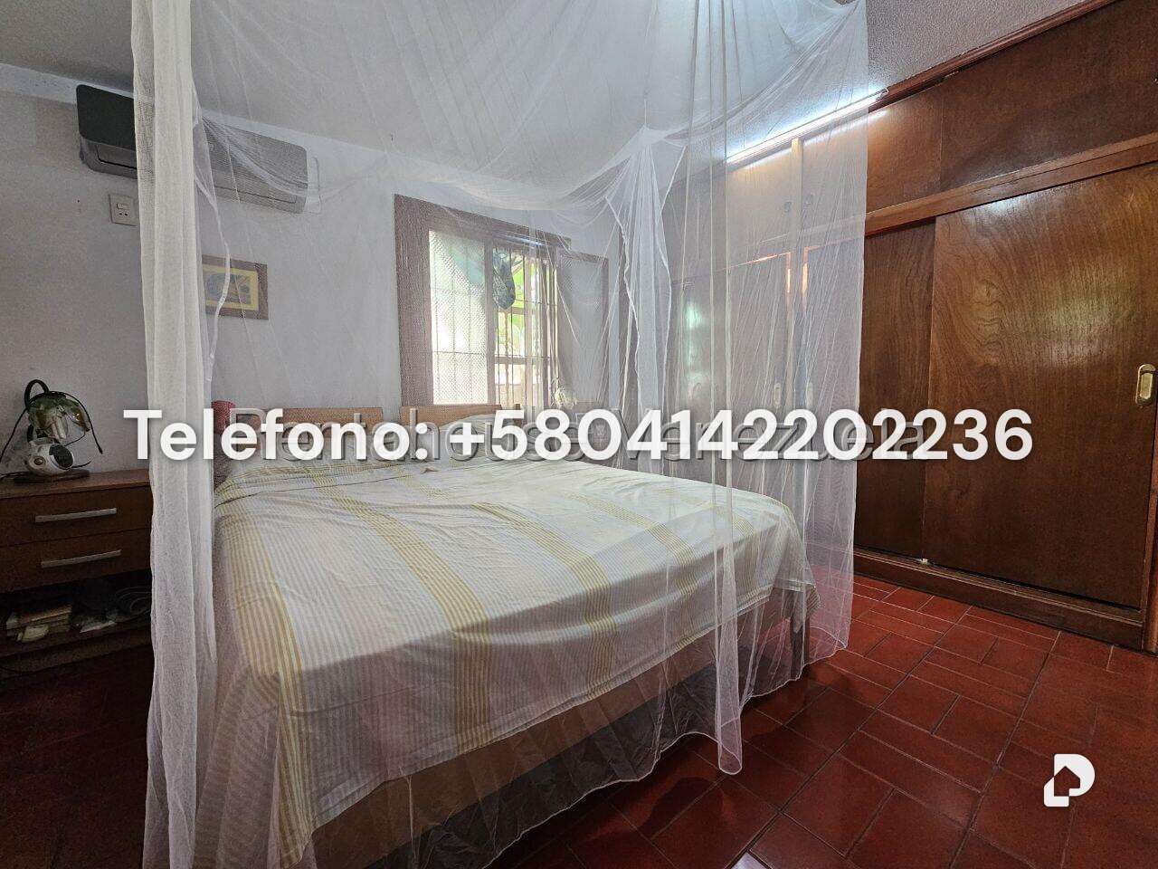 Casa en Los Palos Grandes, Caracas – 34