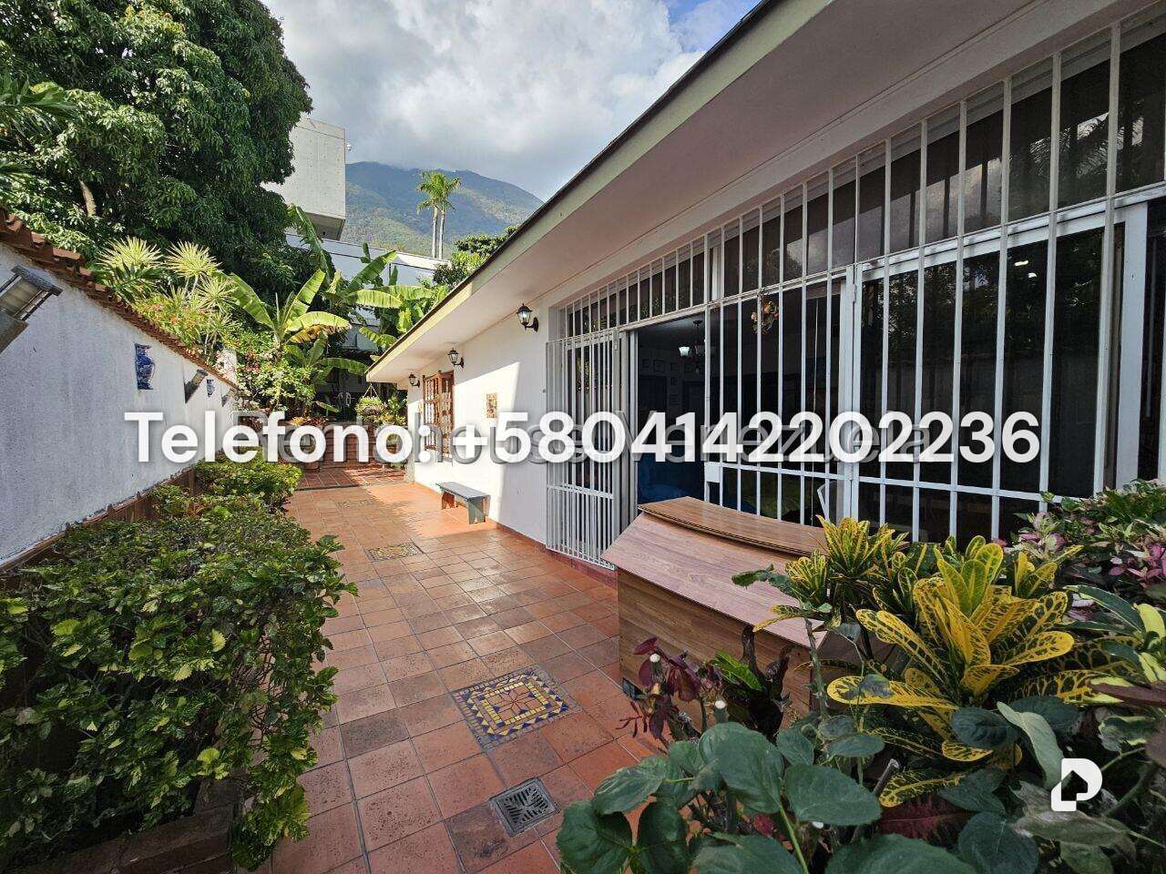 Casa en Los Palos Grandes, Caracas – 42