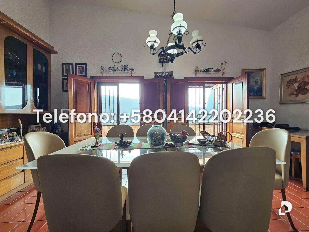 Casa en Los Palos Grandes, Caracas – 16