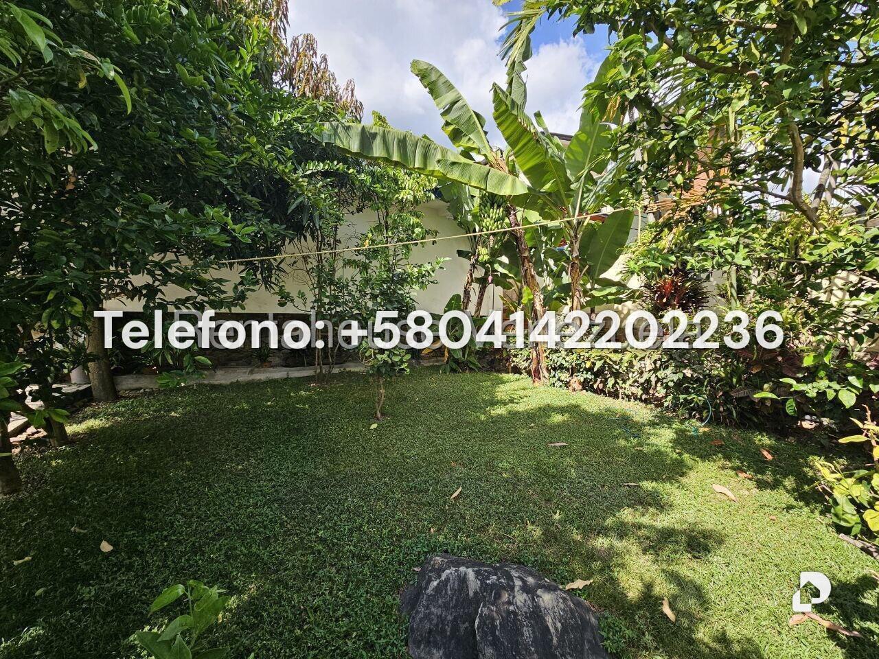 Casa en Los Palos Grandes, Caracas – 4