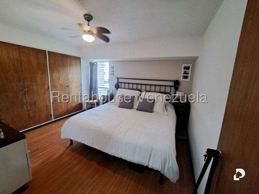 Apartamento en El Cigarral, Caracas – 14