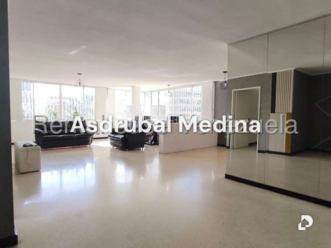 Apartamento en Las Mercedes, Caracas – 2