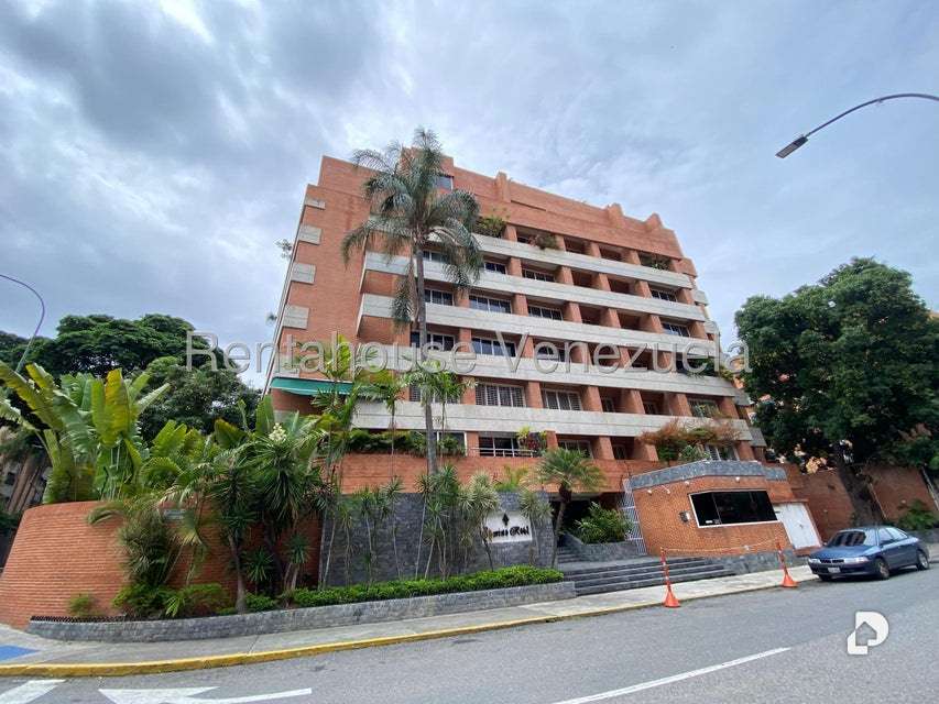 Apartamento en Campo Alegre, Caracas – 2