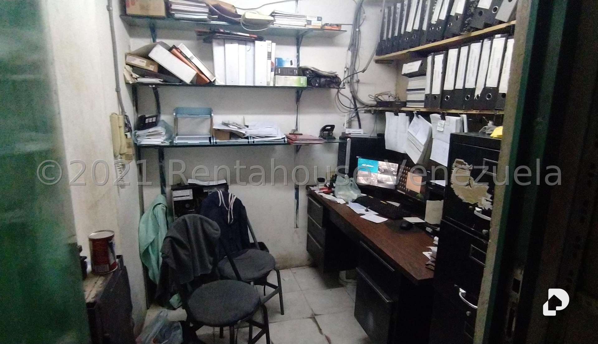 Local comercial en Las Acacias, Caracas – 16