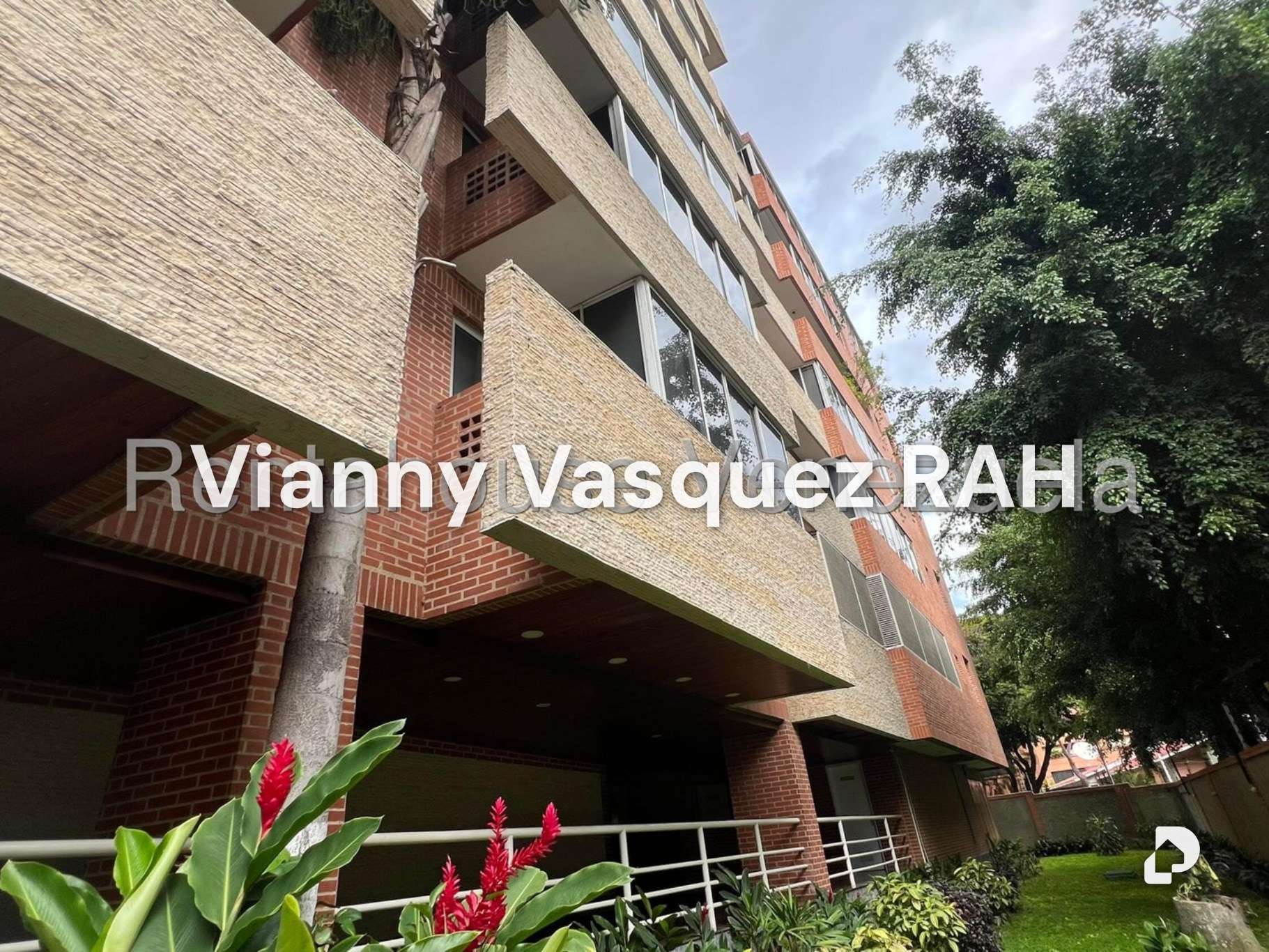 Apartamento en Campo Alegre, Caracas – 12