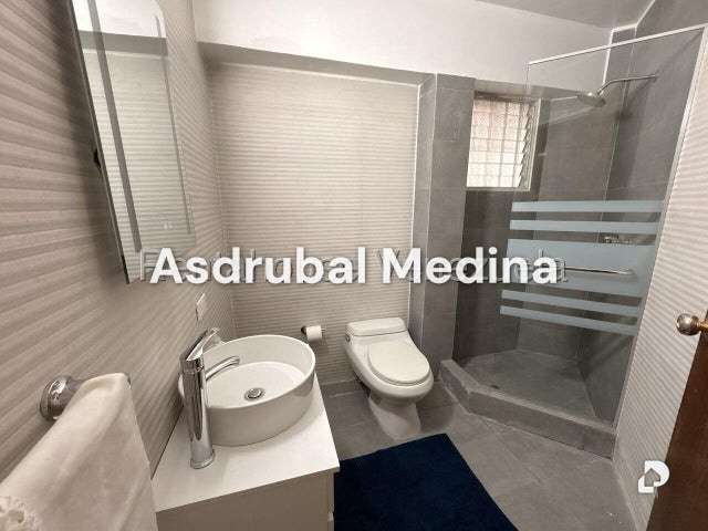 Apartamento en Altamira, Caracas – 11