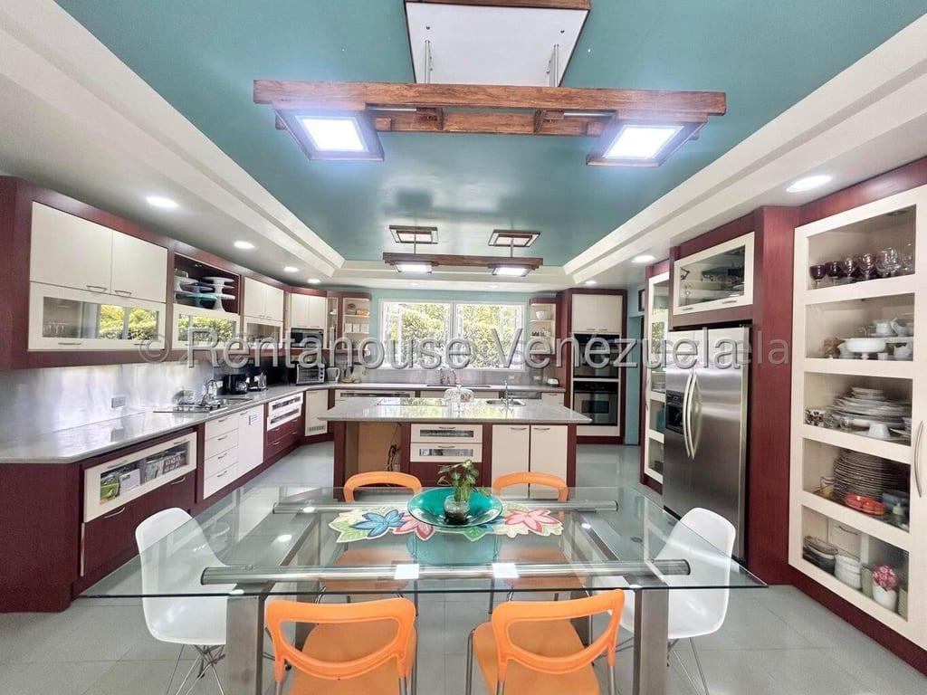 Casa en La Lagunita Country Club, Caracas