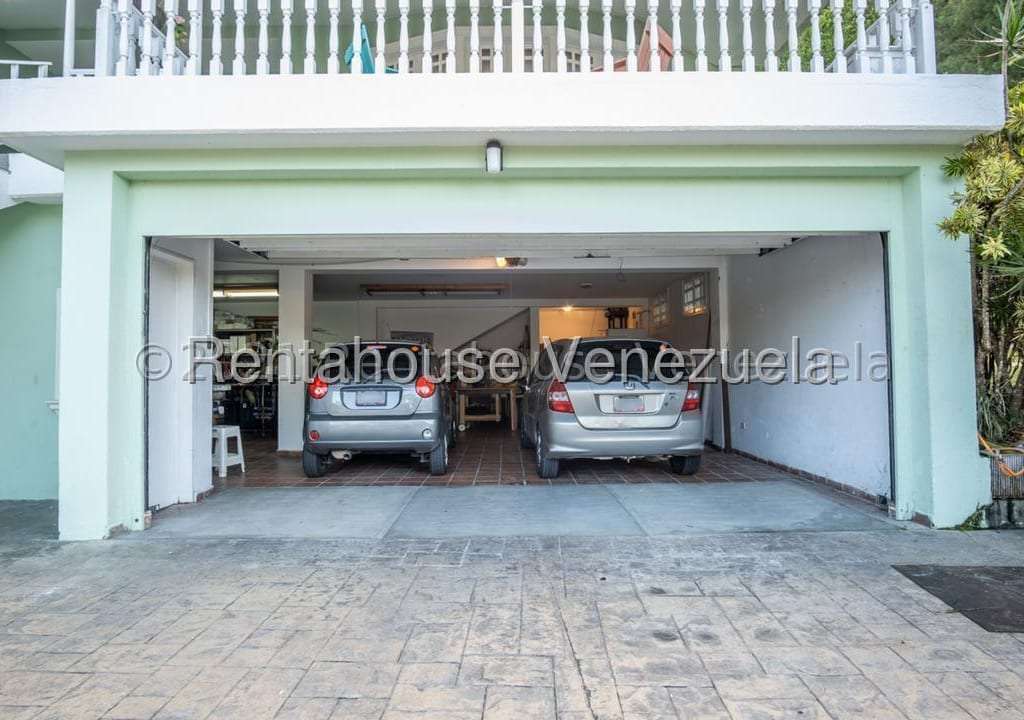 Casa en La Lagunita Country Club, Caracas