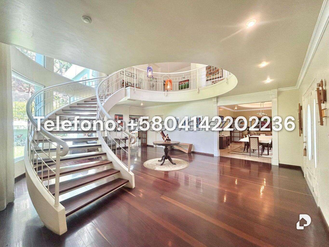 Casa en La Lagunita Country Club, Caracas – 12