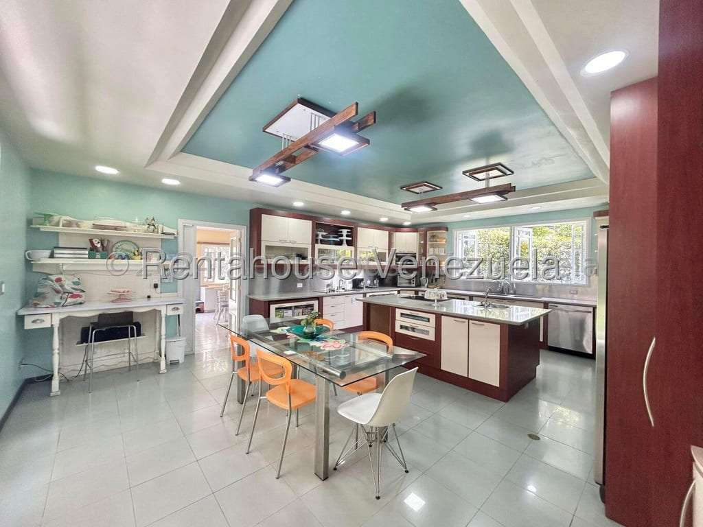 Casa en La Lagunita Country Club, Caracas